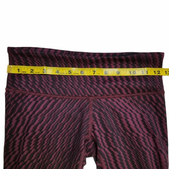 Lululemon Wunder Under Crop - Picture 8 of 12